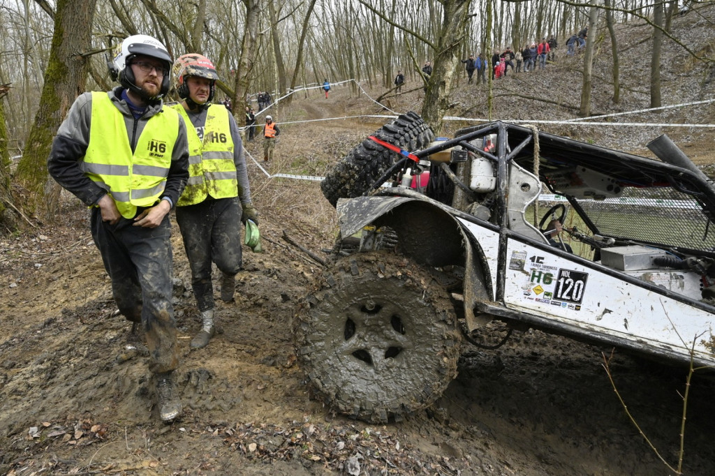 Zawody Off Road nad Jeziorem Tarnobrzeskim