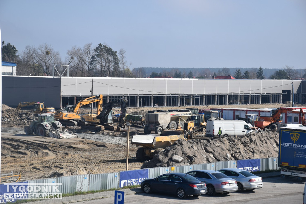 Budowa parku handlowego w Tarnobrzegu(26.03.24 r.)