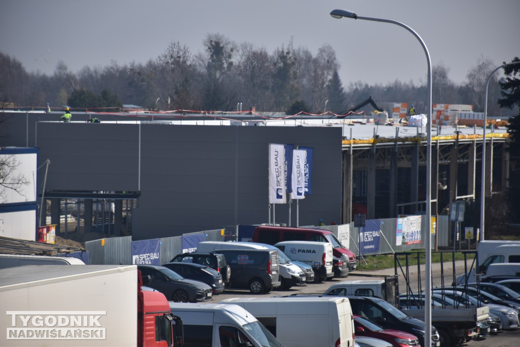 Budowa parku handlowego w Tarnobrzegu(26.03.24 r.)
