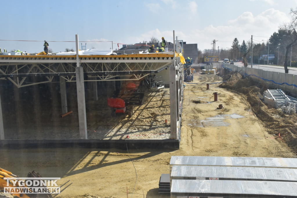 Budowa parku handlowego w Tarnobrzegu(26.03.24 r.)