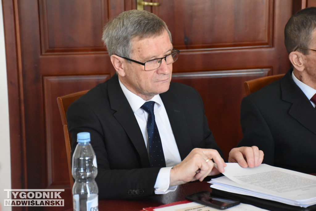 Ostatnia sesja Rady Powiatu Tarnobrzeskiego