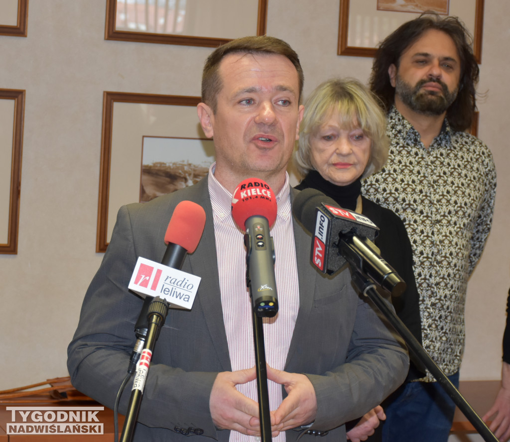 Konferencja prasowa Pawła Żerebca i jego komitetu