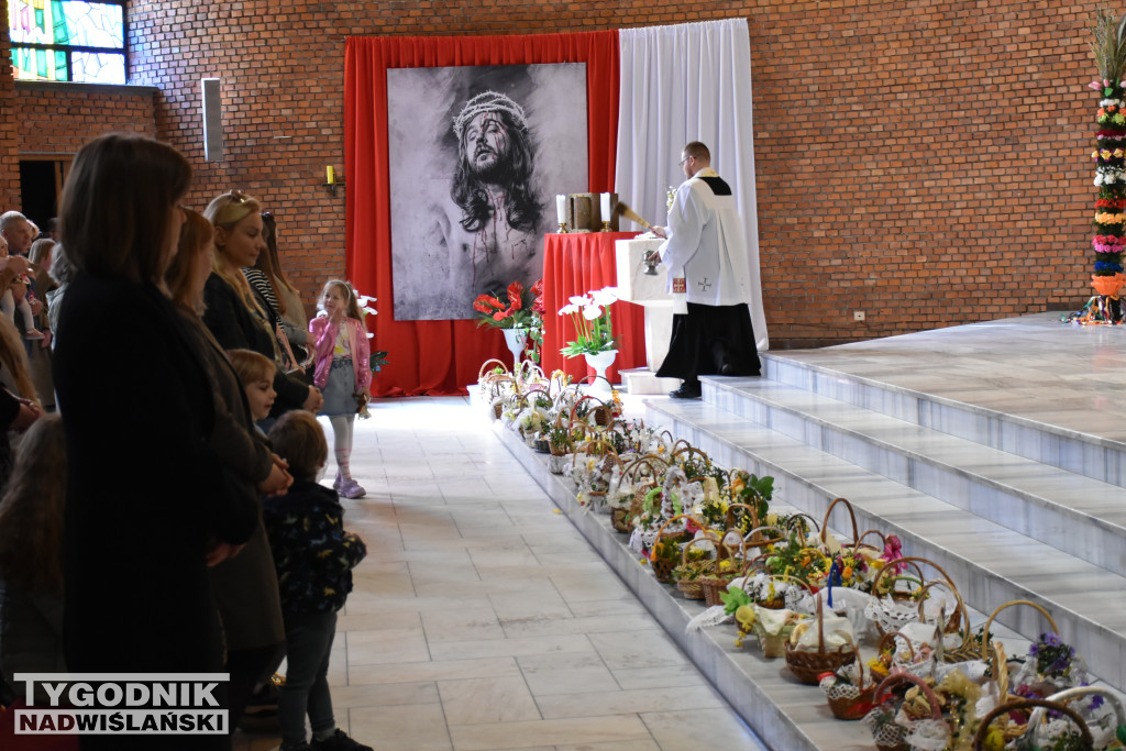 Święcenie pokarmów w sandomierskich kościołach