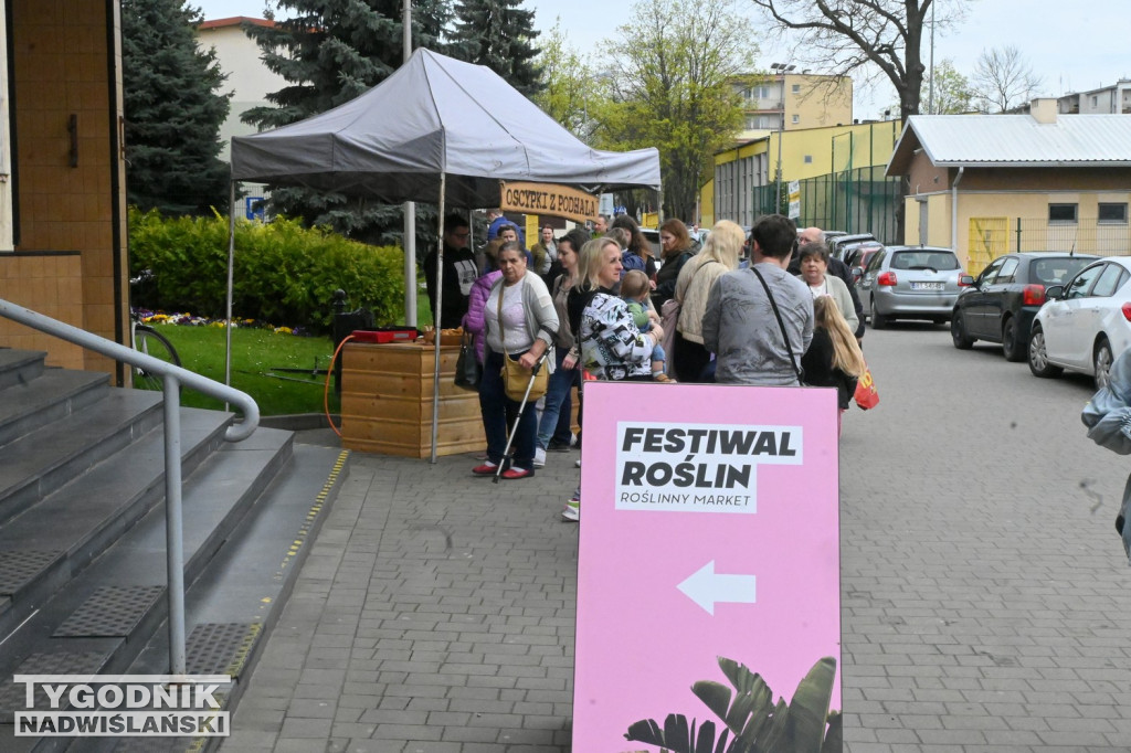 Festiwal Roślin w hali tarnobrzeskiego MOSiR