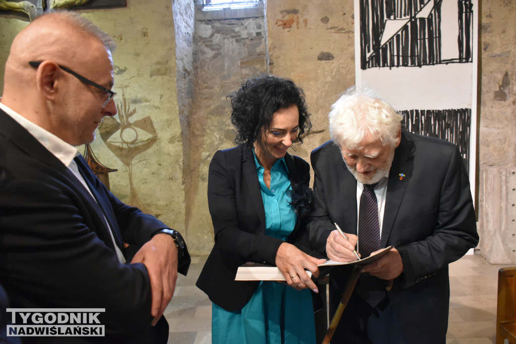 Otwarcie wystawy prof. Wincentego Kućmy