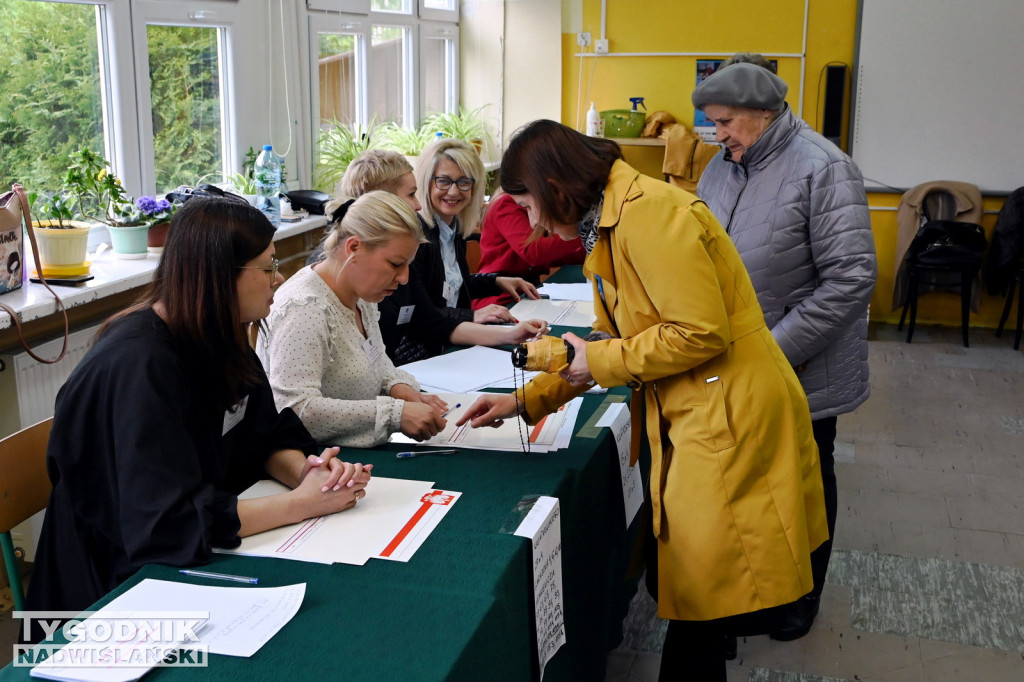Tarnobrzeżanie głosują w 2 turze wyborów prezydenckich