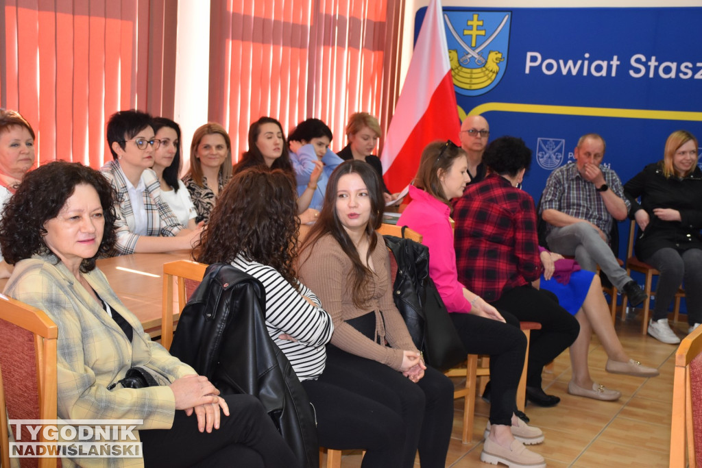 Nadzwyczajna sesja Rady Powiatu w Staszowie