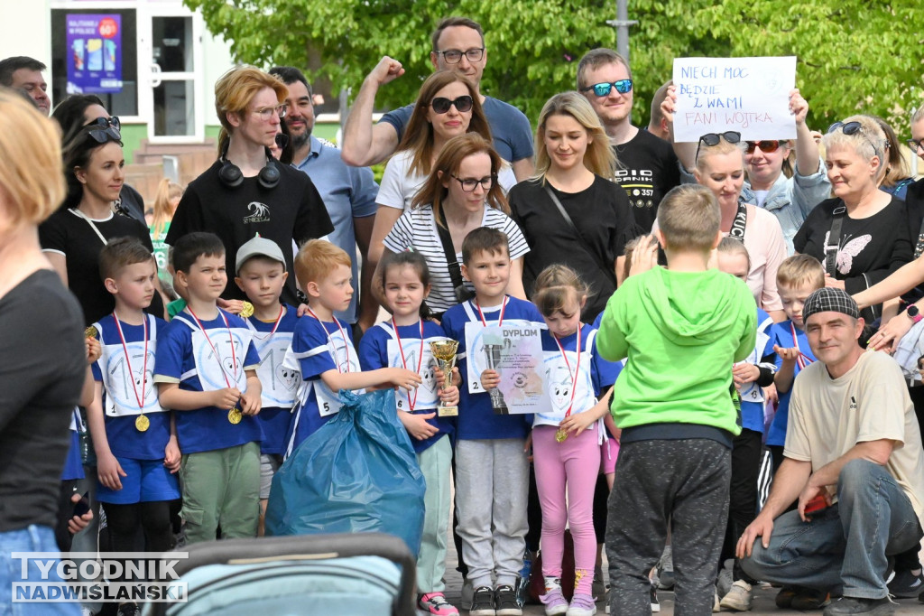 Sztafeta Przedszkolaków w czasie Biegu Siarkowca