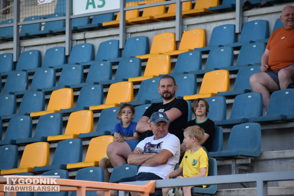 Zdjęcia z trybun Siarka Tarnobrzeg Sokół Kamień