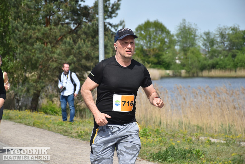 Bieg Konstytucji w Nowej Dębie