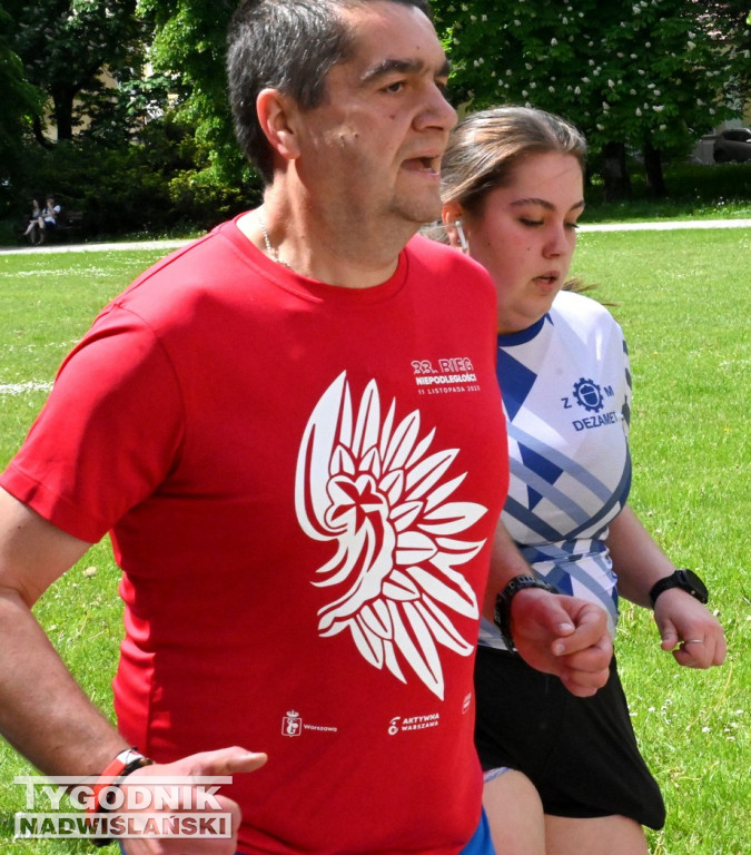 Patriotyczne bieganie w Tarnobrzegu, 3 maja 2024