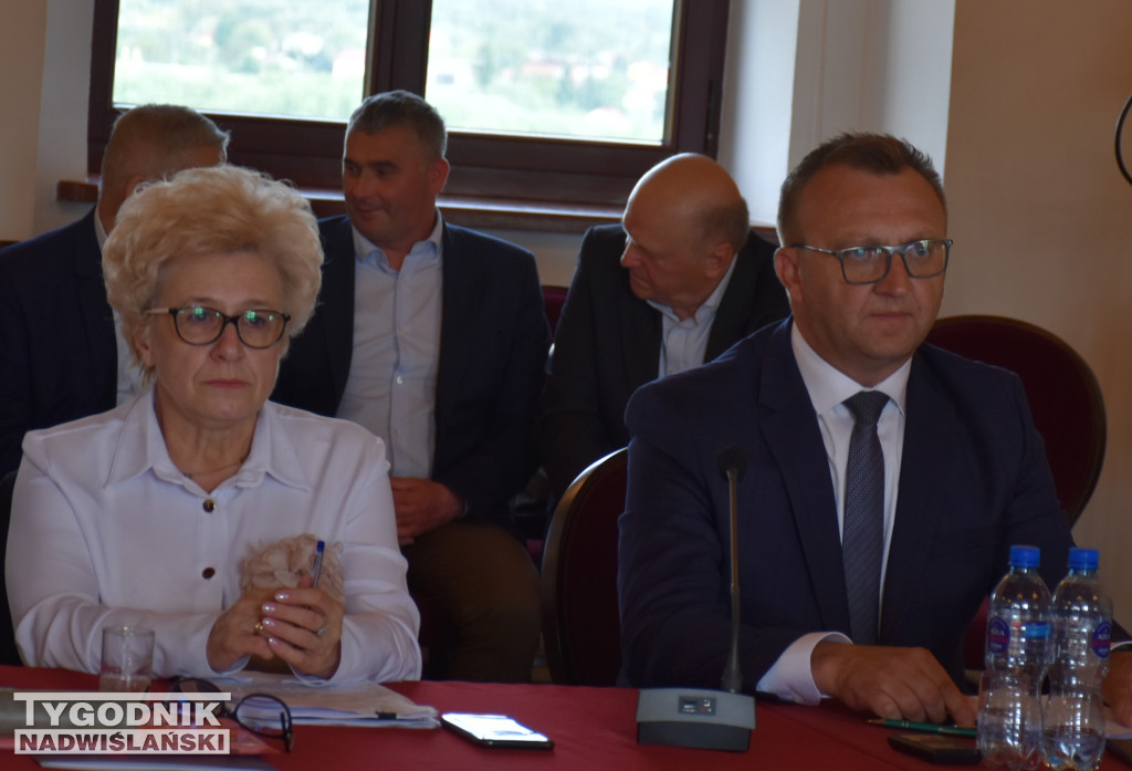 Pierwsza sesja Rady Powiatu Sandomierskiego