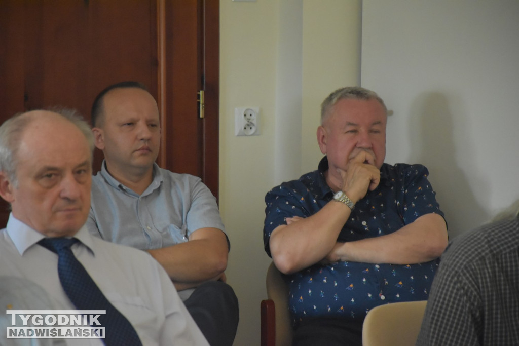 I Sesja Rady Powiatu Tarnobrzeskiego
