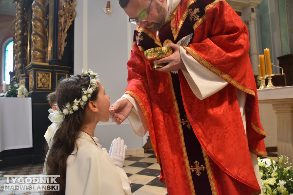Pierwsza komunia święta w kościele OO. Dominikanów