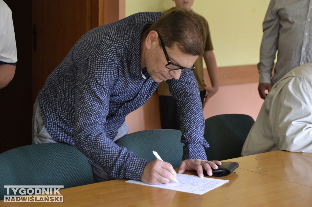 Walne zgromadzenie klubu sportowego OKS Mokrzyszów