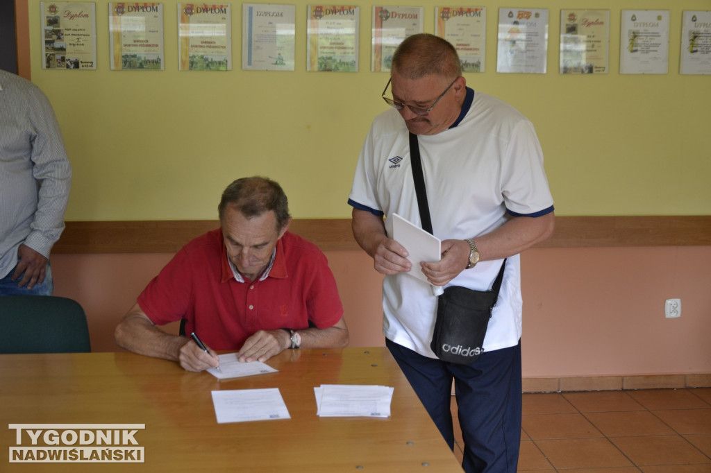 Walne zgromadzenie klubu sportowego OKS Mokrzyszów