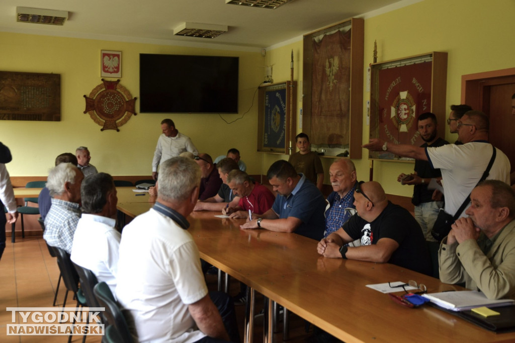 Walne zgromadzenie klubu sportowego OKS Mokrzyszów