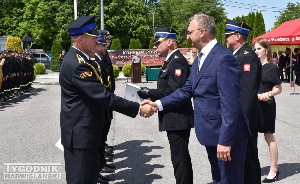 Powiatowe obchody Dnia Strażaka w Sandomierzu