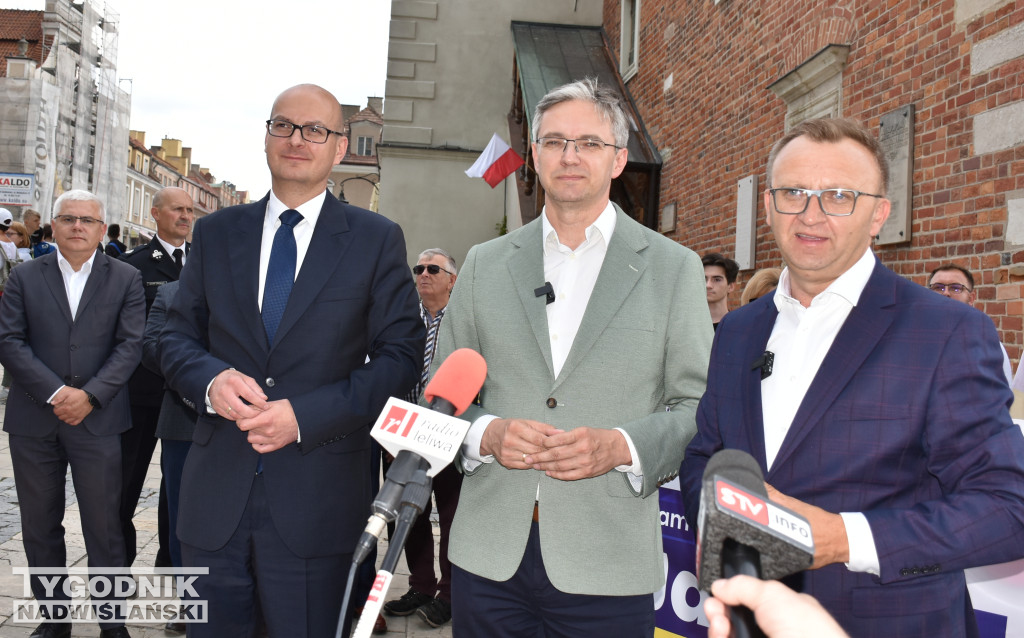 Konferencja prasowa A. Jarubasa w Sandomierzu