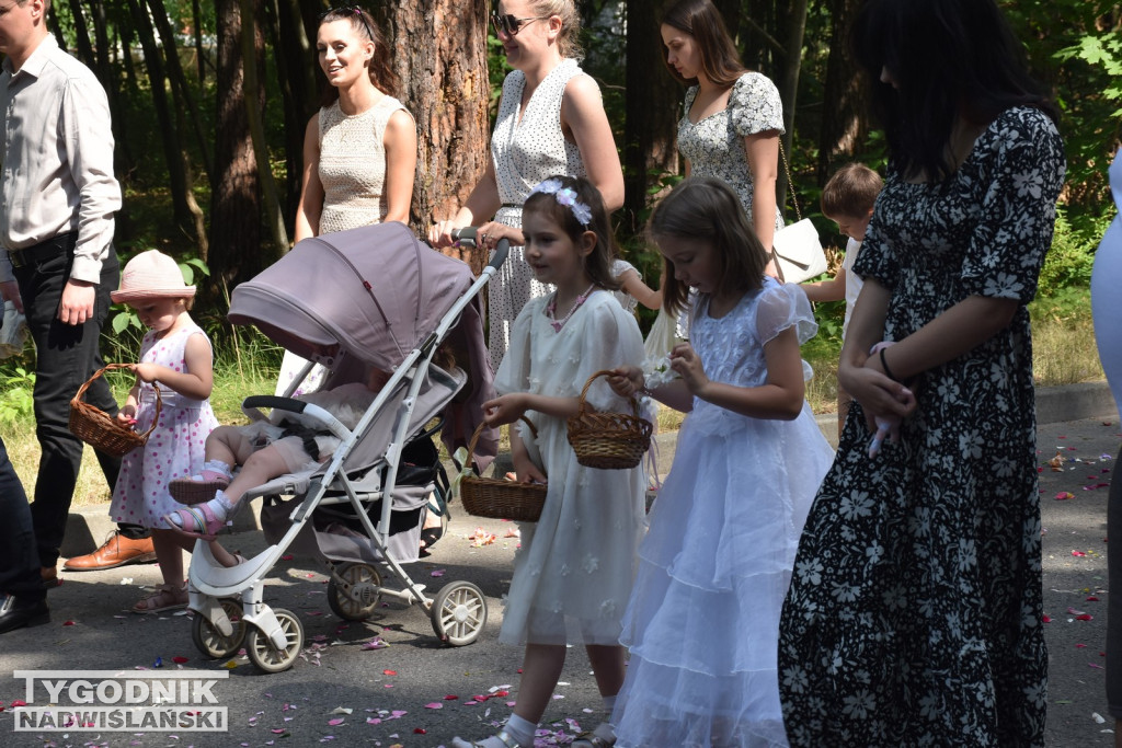Procesja Bożego Ciała w Nowej Dębie