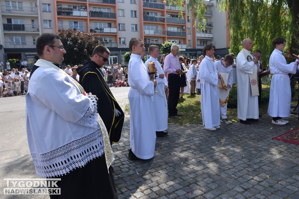 Procesja Bożego Ciała w Nowej Dębie