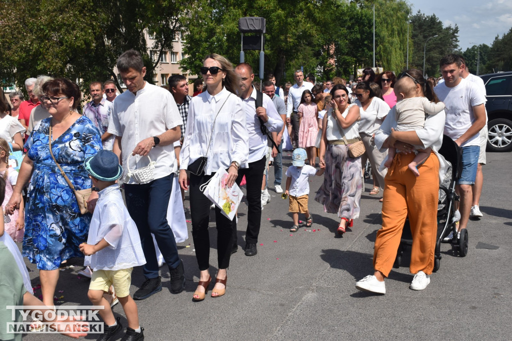 Procesja Bożego Ciała w Nowej Dębie
