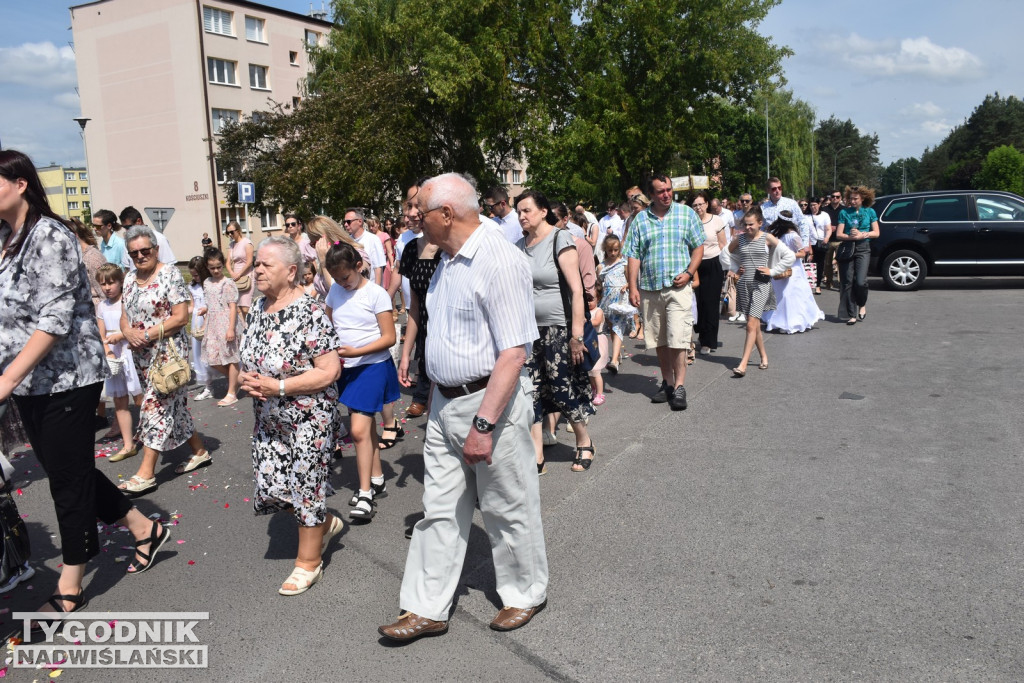 Procesja Bożego Ciała w Nowej Dębie