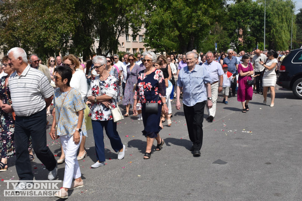 Procesja Bożego Ciała w Nowej Dębie
