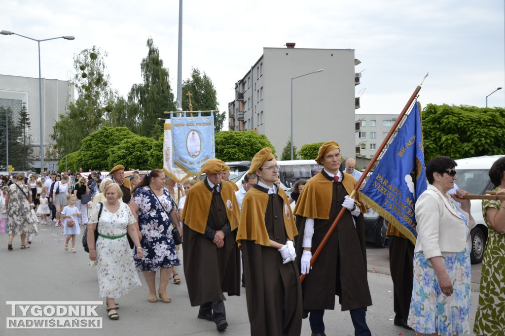 Tarnobrzeg. Procesja Bożego Ciała na Serbinowie