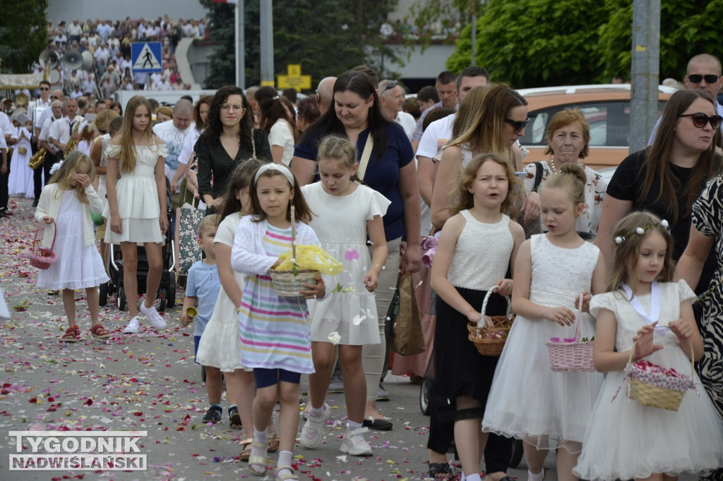 Tarnobrzeg. Procesja Bożego Ciała na Serbinowie