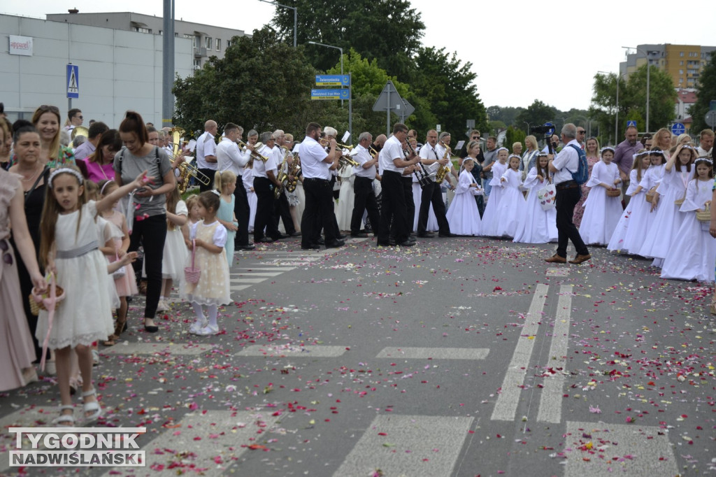 Tarnobrzeg. Procesja Bożego Ciała na Serbinowie