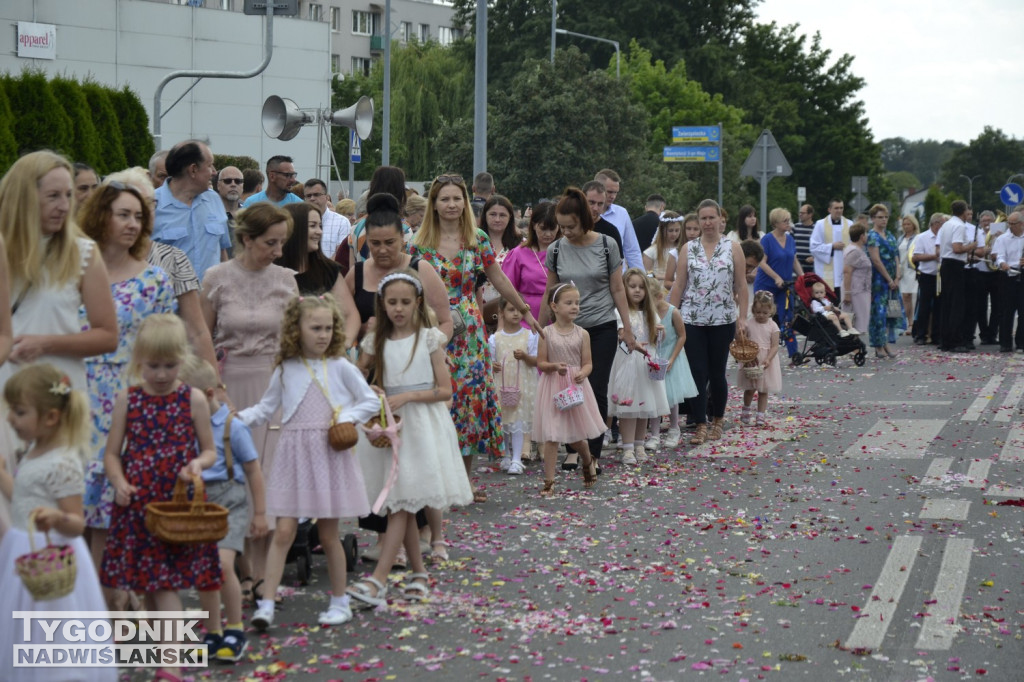 Tarnobrzeg. Procesja Bożego Ciała na Serbinowie