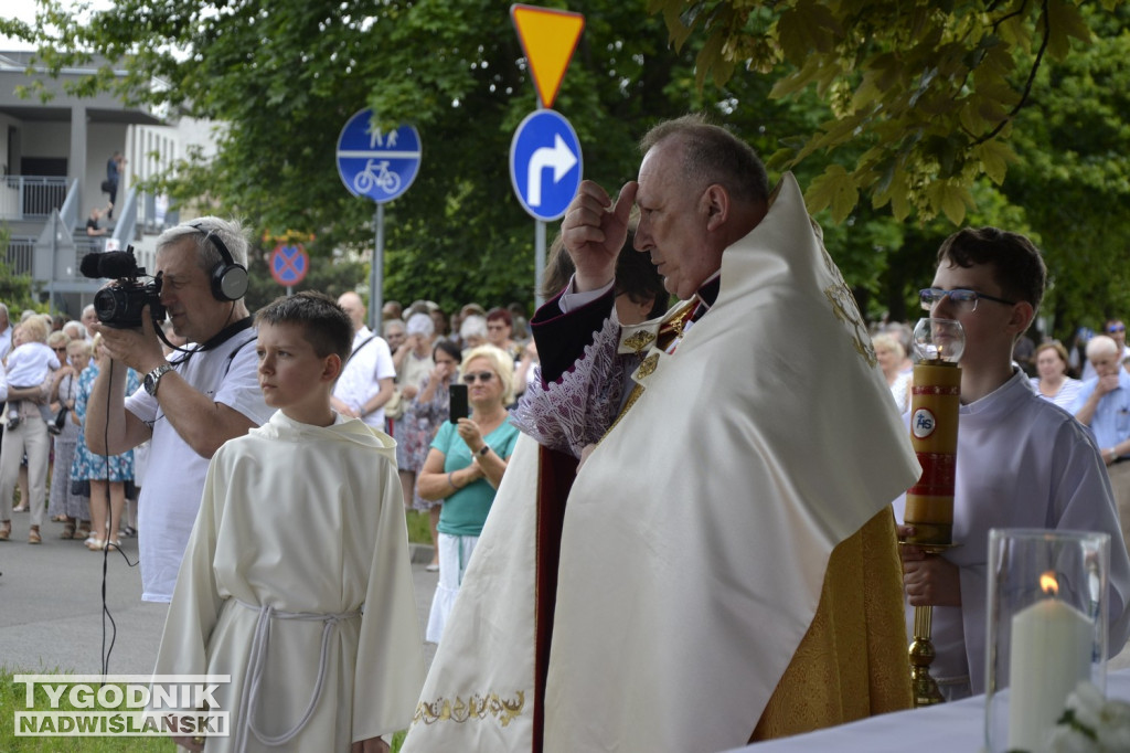 Tarnobrzeg. Procesja Bożego Ciała na Serbinowie