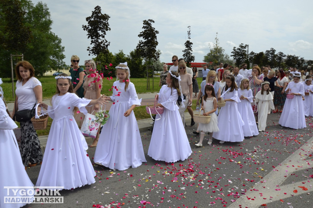 Tarnobrzeg. Procesja Bożego Ciała na Serbinowie