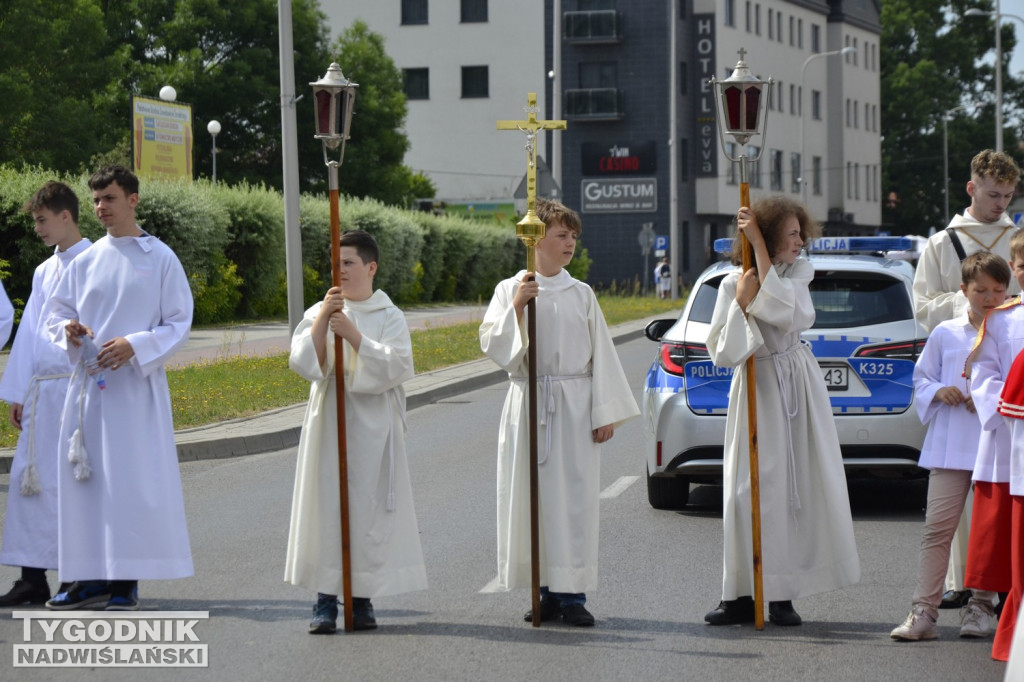 Tarnobrzeg. Procesja Bożego Ciała na Serbinowie