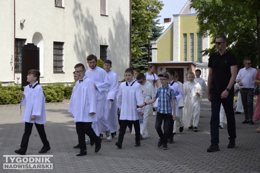 Tarnobrzeg. Procesja Bożego Ciała na Serbinowie