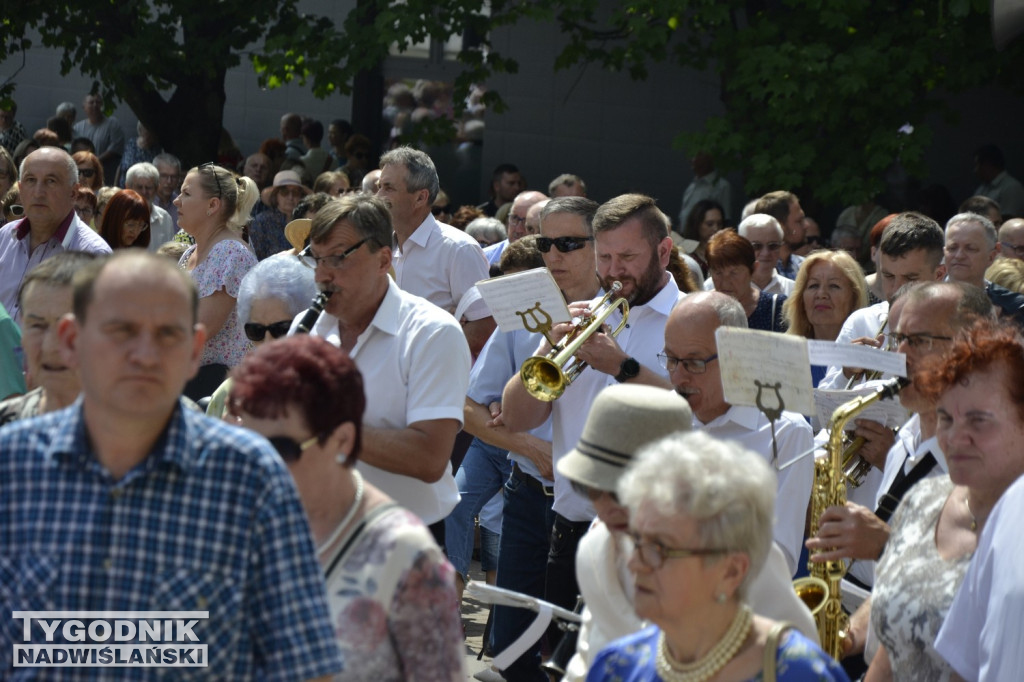 Tarnobrzeg. Procesja Bożego Ciała na Serbinowie
