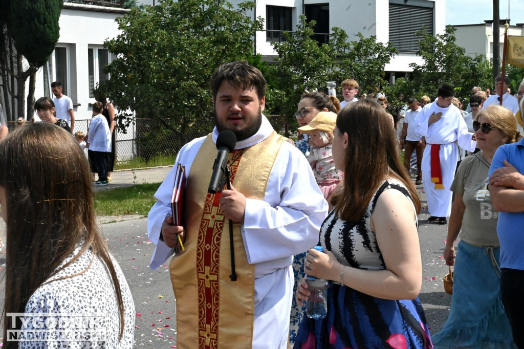 Tarnobrzeg. Procesja Bożego Ciała ze św. Barbary