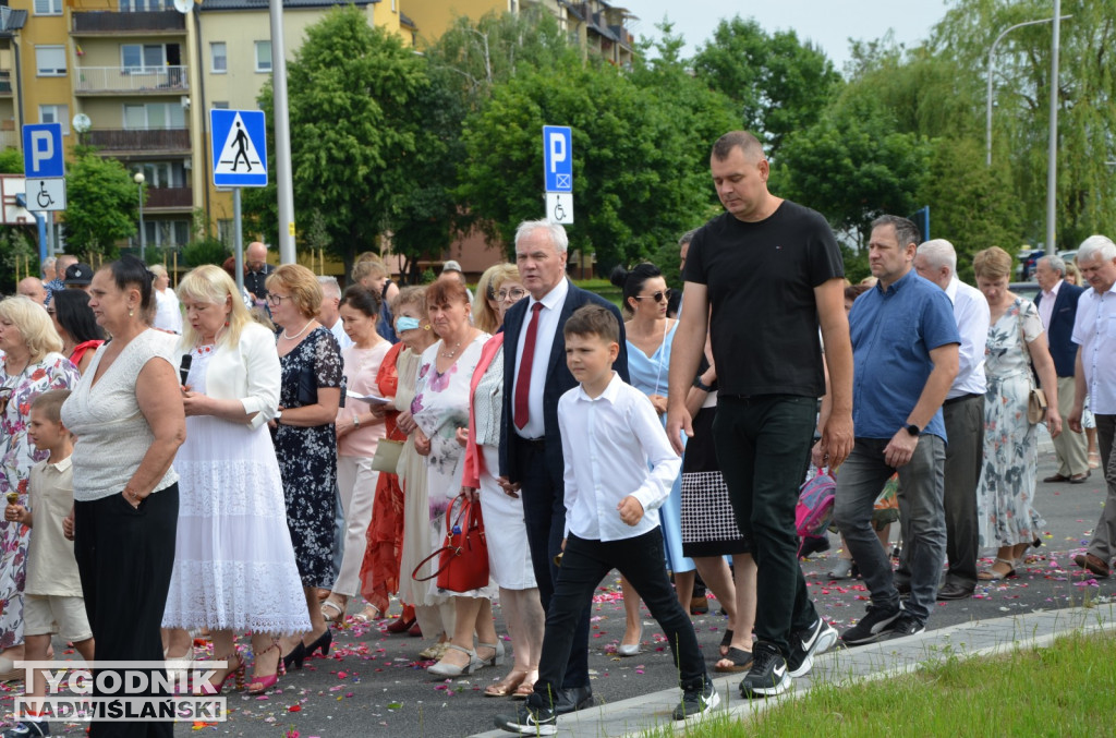 Procesja Bożego Ciała na osiedlu Dzików