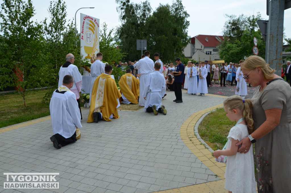 Procesja Bożego Ciała na osiedlu Dzików