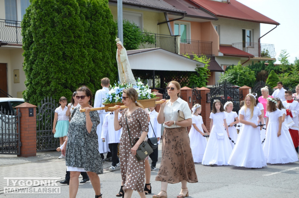 Procesja Bożego Ciała na osiedlu Dzików