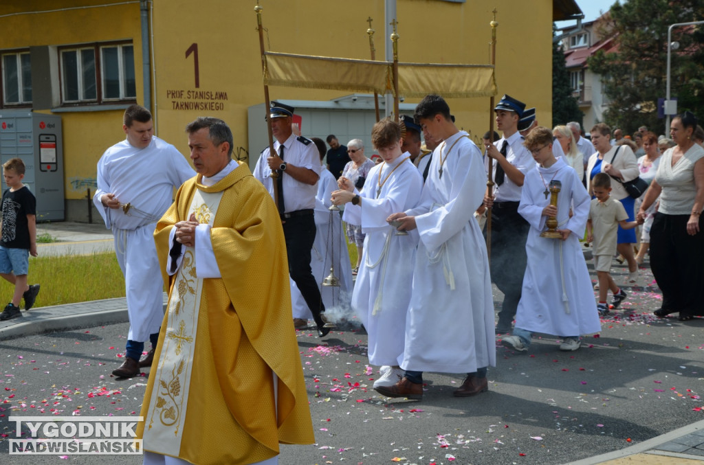 Procesja Bożego Ciała na osiedlu Dzików