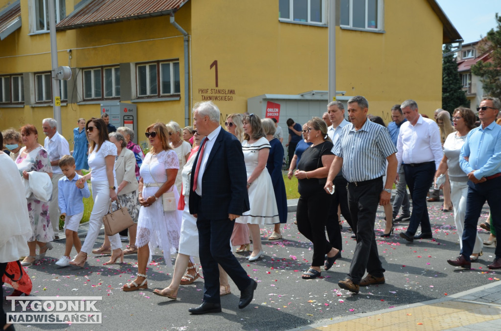 Procesja Bożego Ciała na osiedlu Dzików