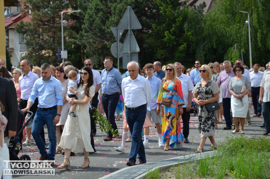 Procesja Bożego Ciała na osiedlu Dzików