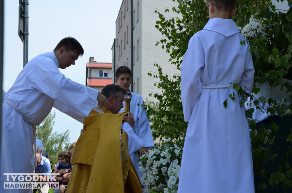 Procesja Bożego Ciała na osiedlu Dzików