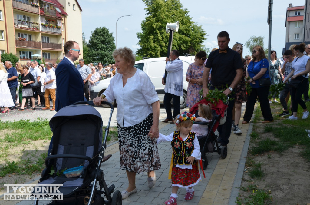 Procesja Bożego Ciała na osiedlu Dzików