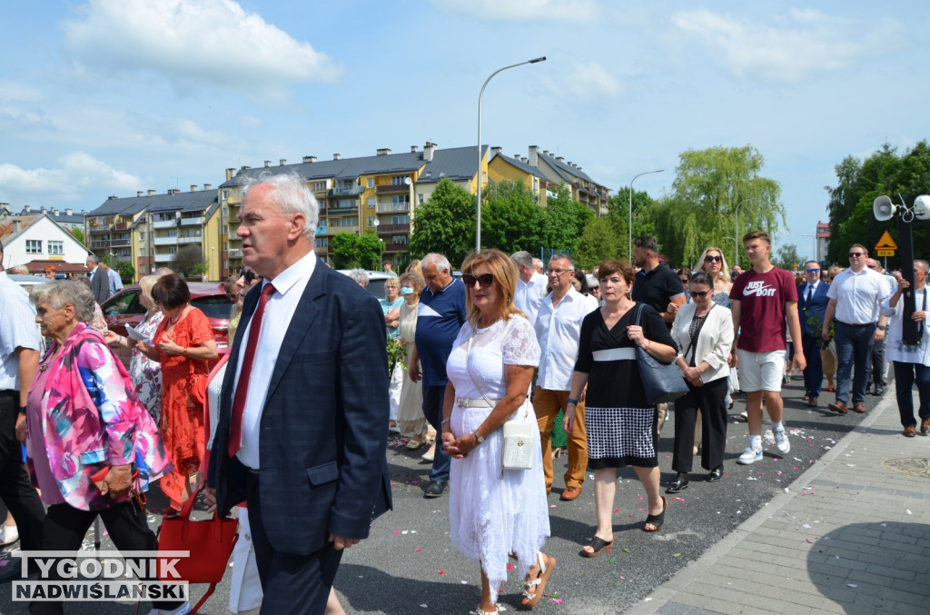 Procesja Bożego Ciała na osiedlu Dzików