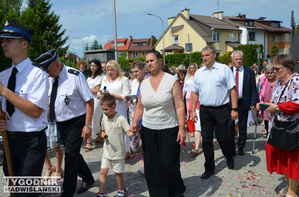 Procesja Bożego Ciała na osiedlu Dzików