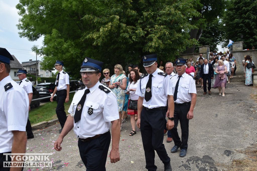 Procesja Bożego Ciała w Goźlicach w gm. Klimontów