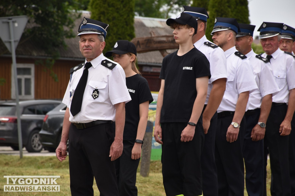 Procesja Bożego Ciała w Goźlicach w gm. Klimontów